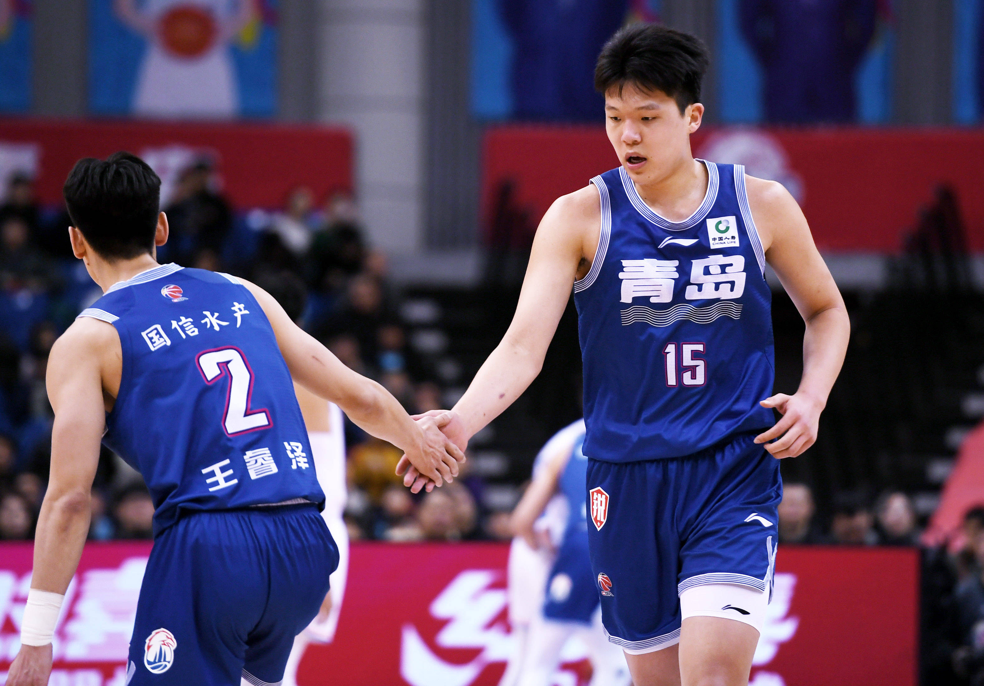包含国际比赛日多伦多猛龙再遭质疑——CBA季后赛节点到来，目标明确，数据趋势出现新变化的词条